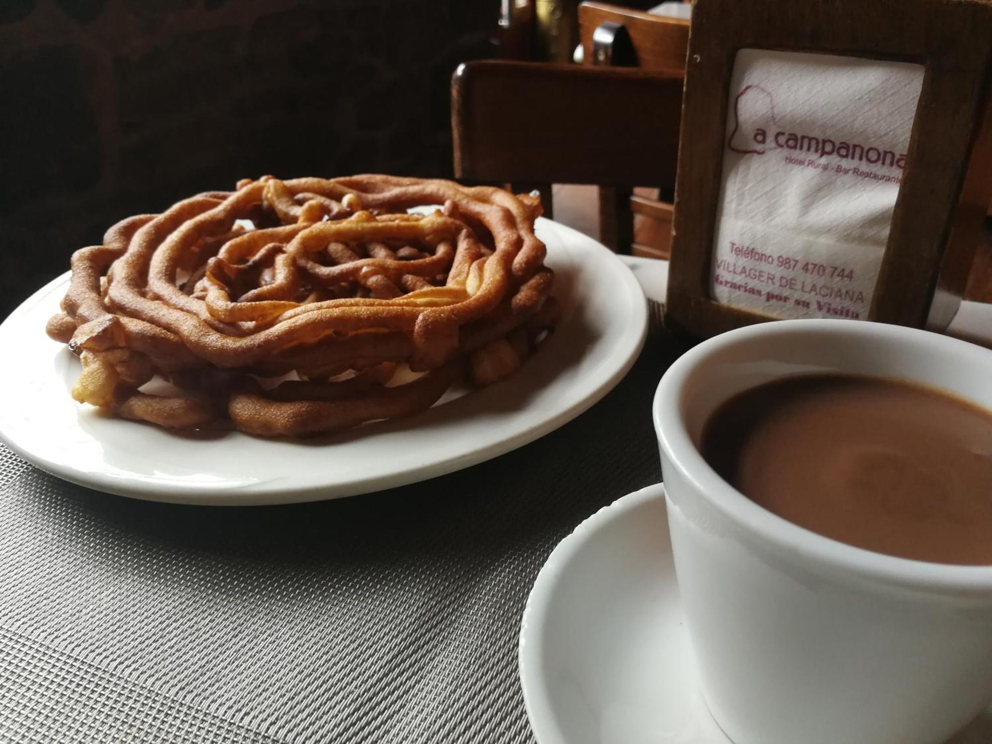 Hotel Rural La Campanona Villager de Laciana Екстериор снимка